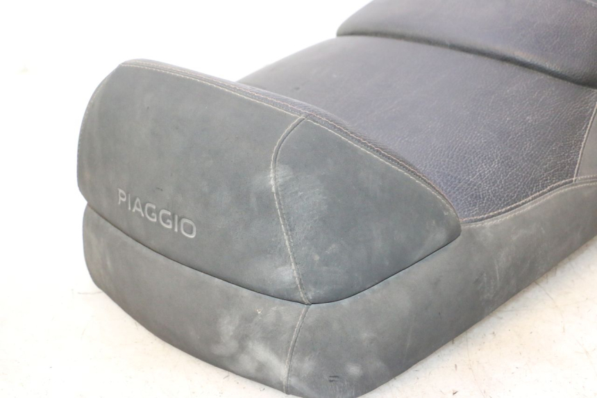 photo de SELLA PIAGGIO MP3 500 (2016 - 2018) - Panoramica del profilo