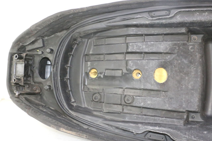 photo de SELLA PIAGGIO MP3 500 (2016 - 2018) - Ricambio usato controllato