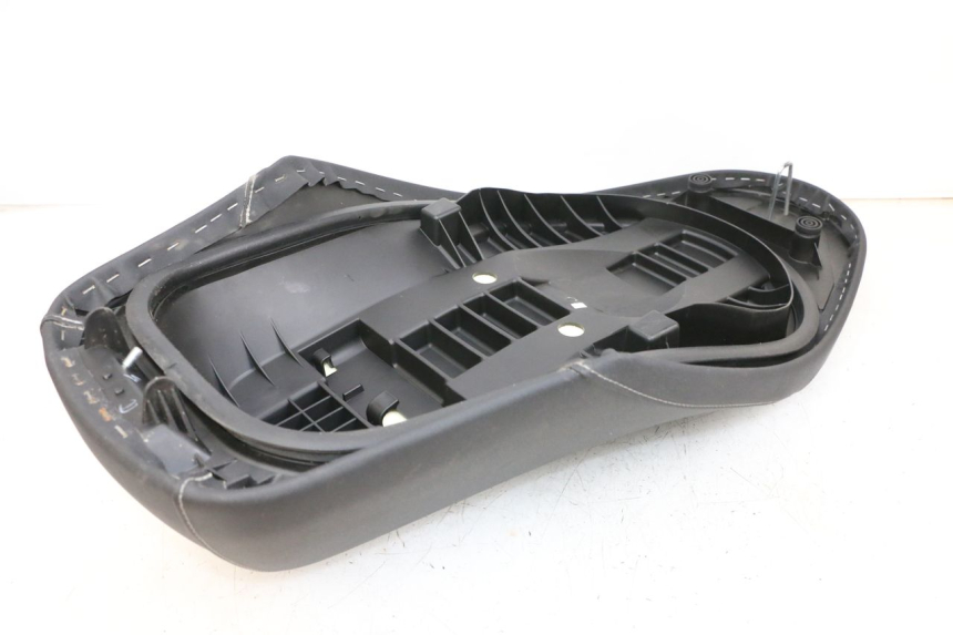 photo de SELLA YAMAHA NEO'S CORE 1 (2022 - 2026) - Zoom sullo stato d'uso