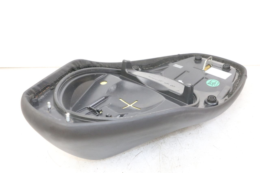 photo de SELLA YAMAHA NEO'S NEOS 2T EASY 50 (2013 - 2016) - Stato della superficie e materiale