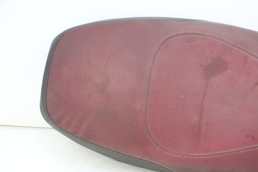 photo de SELLA KYMCO LIKE 4T 50 (2019 - 2025) - Zoom sullo stato d'uso