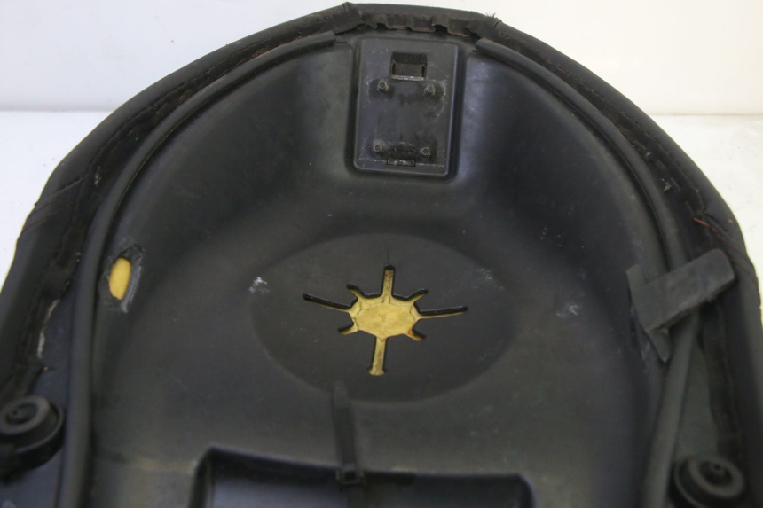 photo de SELLE PIAGGIO NEW TYPHOON 50 (2010 - 2017) - Altra vista dell'articolo