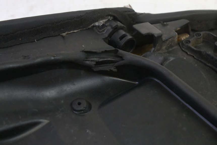 photo de SELLE PIAGGIO NEW TYPHOON 50 (2010 - 2017) - Ricambio usato controllato