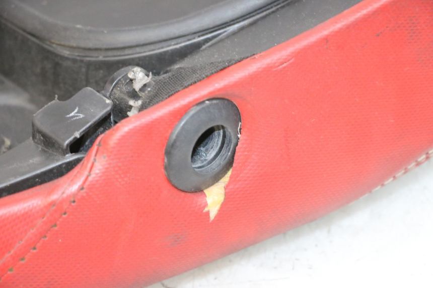 photo de SELLE PIAGGIO NEW TYPHOON 50 (2018 - 2021) - Zoom qualità usato