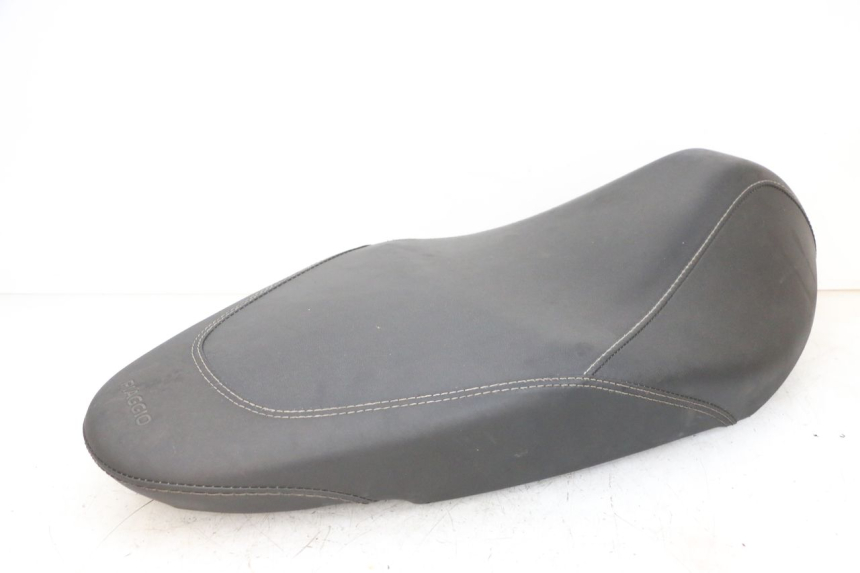 photo de SELLE PIAGGIO NEW TYPHOON 50 (2018 - 2021) - Stato della superficie e materiale