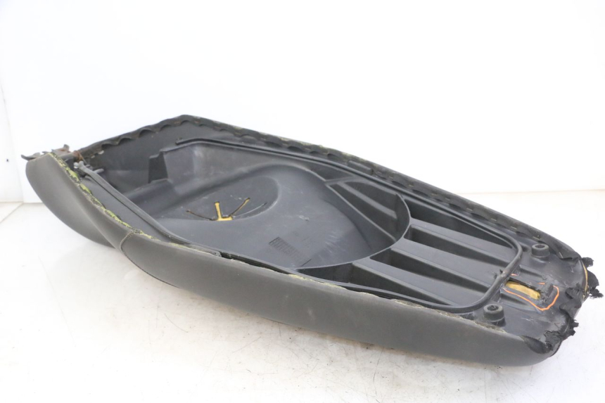 photo de SELLA GILERA NEXUS 125 (2009 - 2013) - Marcature e riferimenti originali