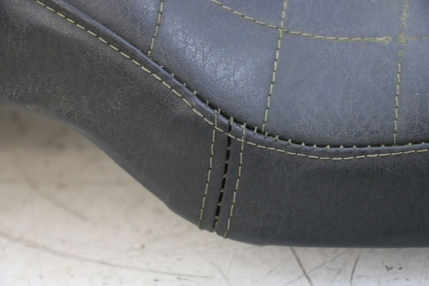 photo de SELLA HONDA NSR R 125 (1994 - 2003) - Dettaglio del componente