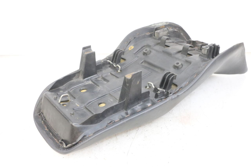 photo de SELLE HONDA NTV DEAUVILLE 650 (1998 - 2001) - Altra vista dell'articolo