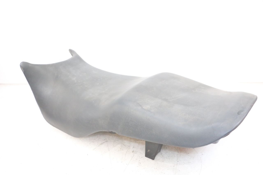 photo de SELLE HONDA NTV DEAUVILLE 650 (1998 - 2001) - Primo piano tecnico