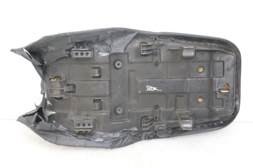 photo de SELLE HONDA NTV DEAUVILLE 650 (1998 - 2001) - Ricambio usato controllato