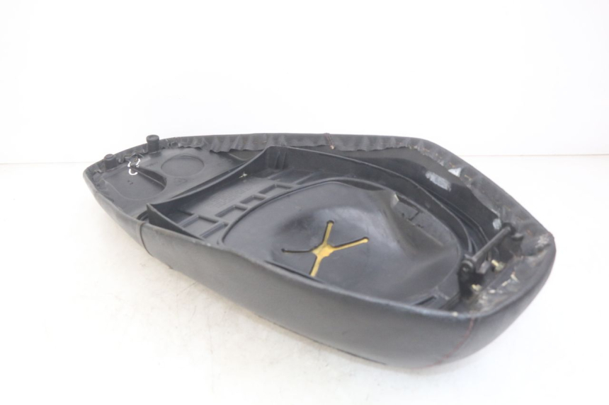 photo de SELLE SYM ORBIT 2 4T 50 (2018 - 2022) - Zoom sui componenti