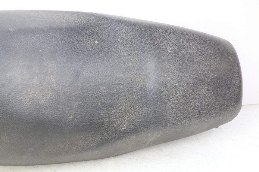 photo de SELLE SYM ORBIT 2 4T 50 (2008 - 2017) - Primo piano ad alta risoluzione