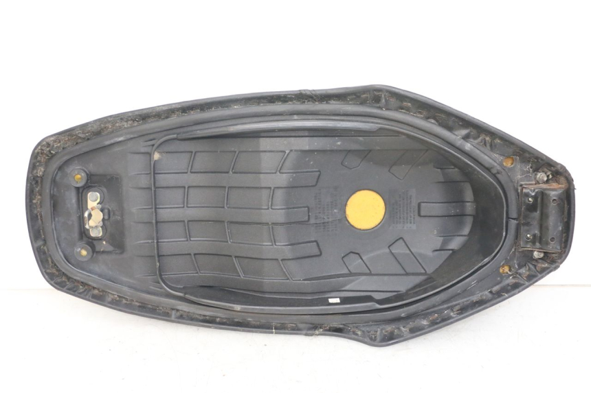 photo de SELLE SYM ORBIT III 3 4T 50 (2018 - 2021) - Primo piano ad alta risoluzione