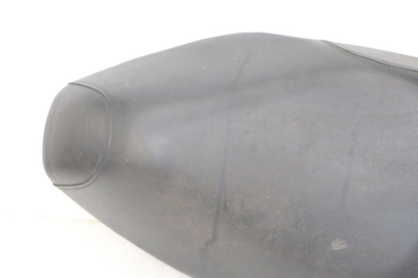 photo de SELLE SYM ORBIT III 3 4T 50 (2018 - 2021) - Zoom sullo stato d'uso