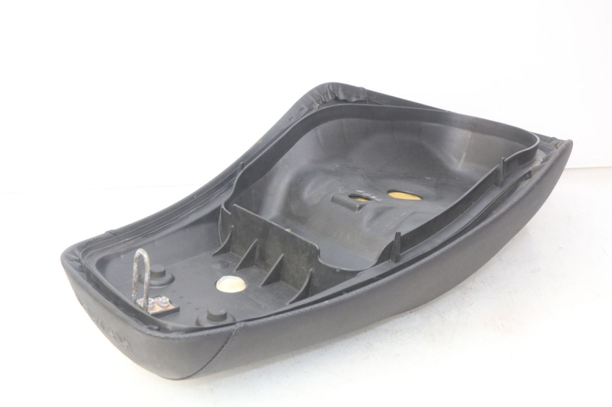 photo de SELLE KYMCO PEOPLE 250 (2004 - 2008) - Stato della superficie e materiale