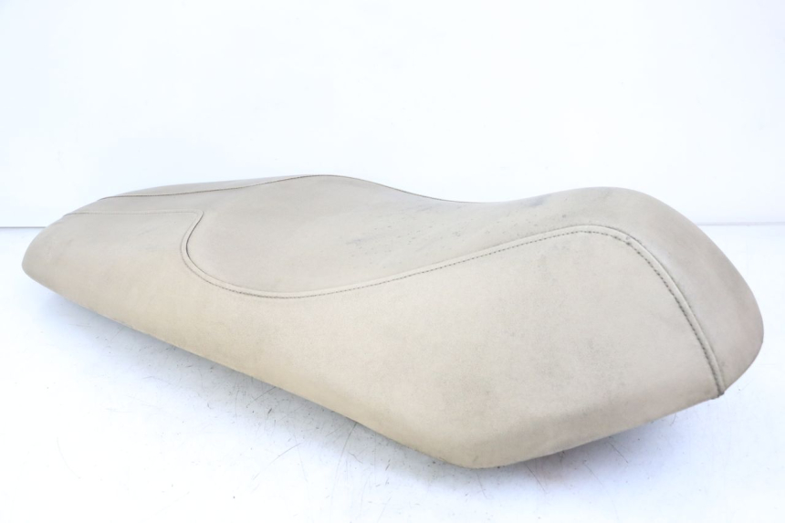 photo de SELLE PEUGEOT BELVILLE 125 (2017 - 2021) - Altra angolazione