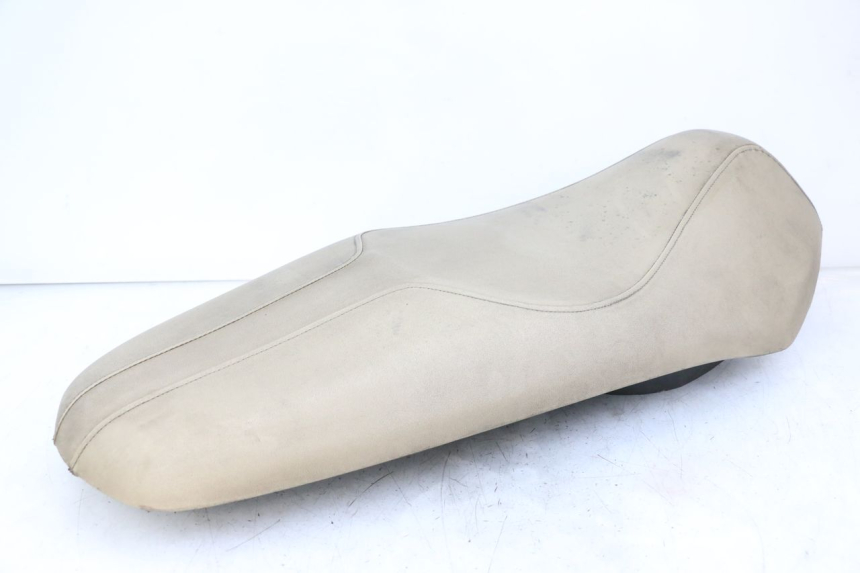 photo de SELLE PEUGEOT BELVILLE 125 (2017 - 2021) - Primo piano tecnico