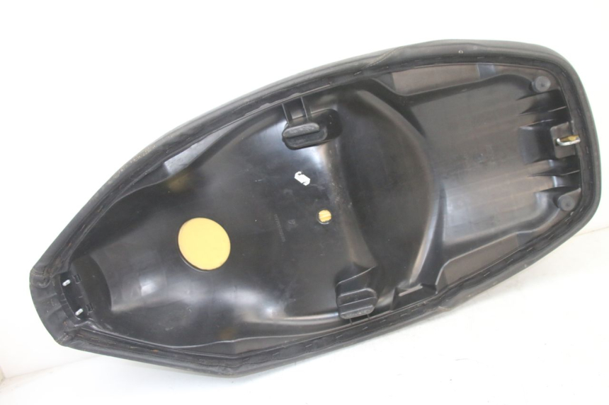 photo de SELLE PEUGEOT CITYSTAR 125 (2011 - 2017) - Ricambio usato controllato