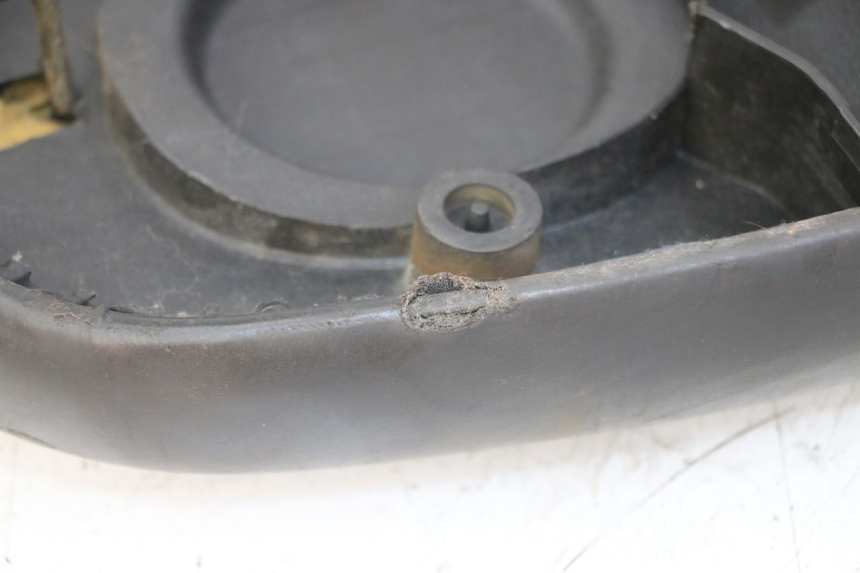 photo de SELLE PEUGEOT KISBEE 2T 50 (2010 - 2017) - Caratteristiche distintive