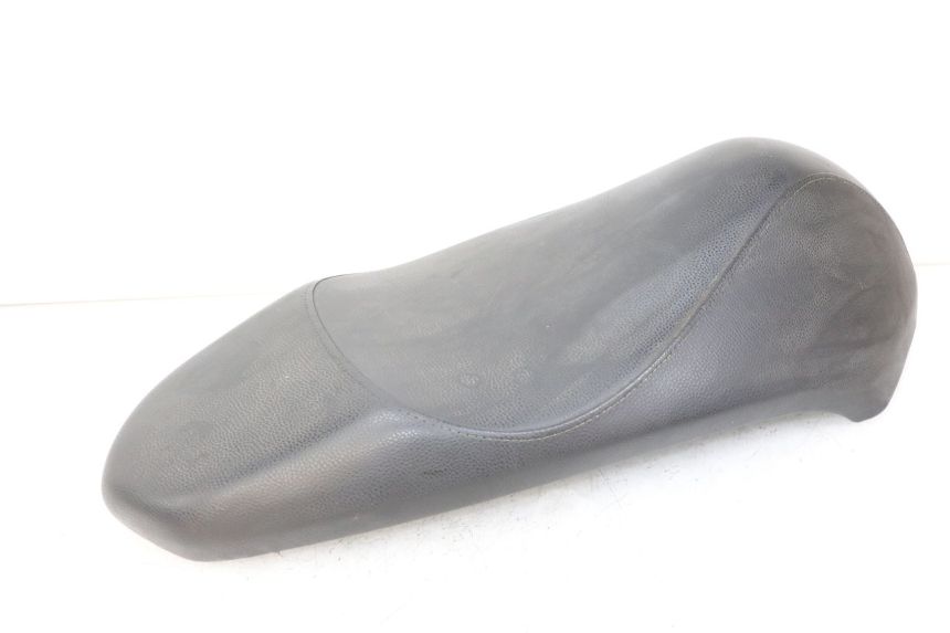 photo de SELLE PEUGEOT KISBEE 4T 50 (2018 - 2022) - Primo piano tecnico