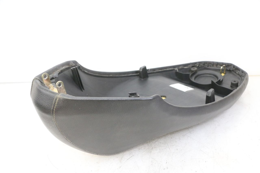 photo de SELLE PEUGEOT KISBEE 4T 50 (2018 - 2022) - Ricambio usato controllato