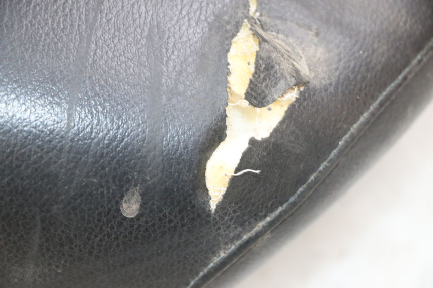 photo de SELLE PEUGEOT LUDIX 50 (2005 - 2007) - Dettaglio del componente