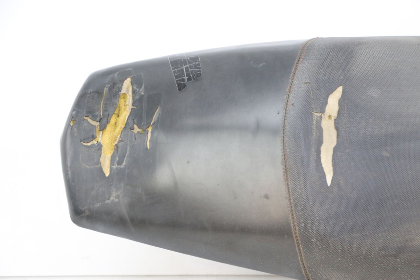 photo de SELLA PEUGEOT SPEEDFIGHT 3 LC 2T 50 (2009 - 2015) - Stato della superficie e materiale