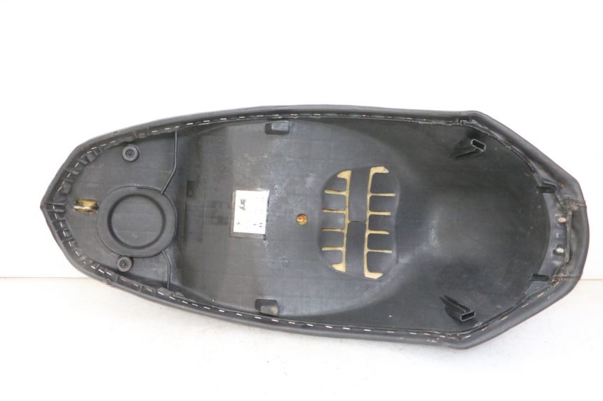 photo de SELLA PEUGEOT STREETZONE I 2T 50 (2018 - 2020) - Foto prodotto supplementare