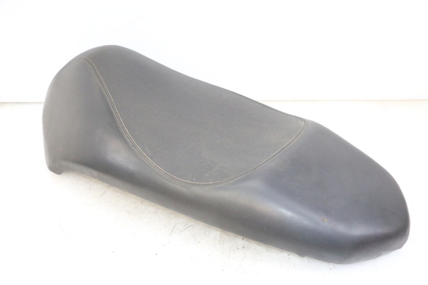 photo de SELLA PEUGEOT STREETZONE I 2T 50 (2018 - 2020) - Primo piano tecnico