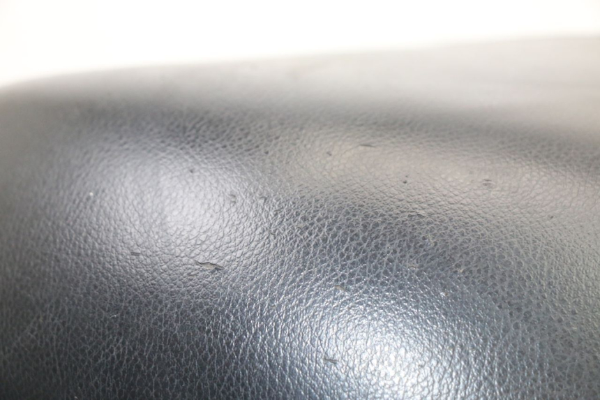 photo de SELLA PEUGEOT TREKKER TKR 50 (2005 - 2014) - Marcature e riferimenti originali