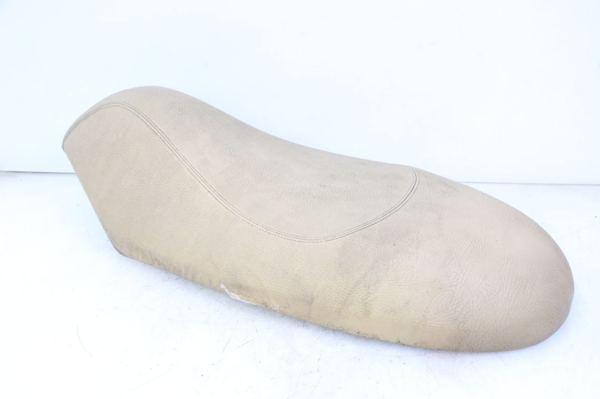 photo de SELLA PEUGEOT VIVACITY 125 (2010 - 2017) - Zoom sullo stato d'uso