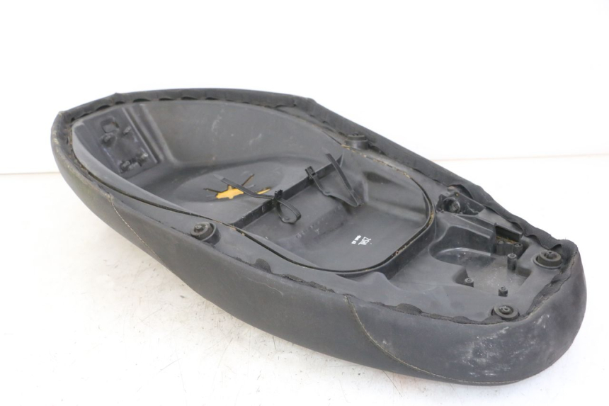 photo de SELLE PIAGGIO NEW TYPHOON 50 (2010 - 2017) - Ricambio usato controllato