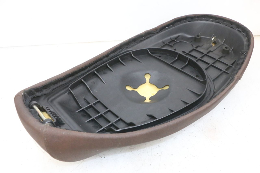 photo de SELLA EFUN PUSA 1 - Zoom sullo stato d'uso