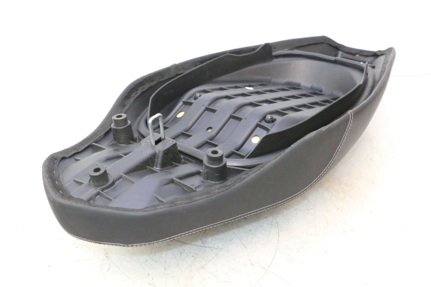 photo de SELLA JM MOTORS R-MAX TECH 50 (2024 - 2026) - Primo piano tecnico