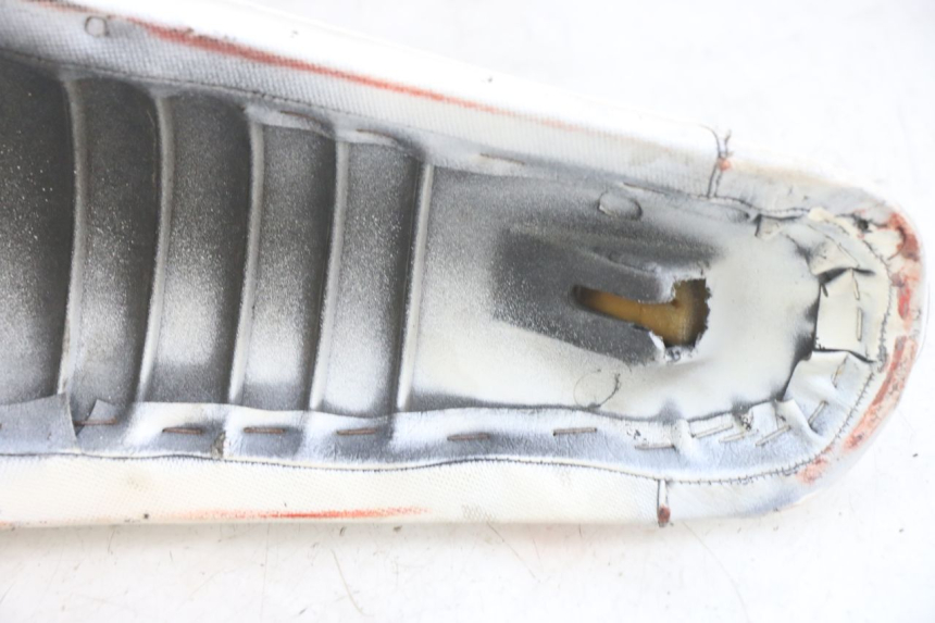 photo de SELLE GILERA RK 50 (1996 - 1999) - Altra angolazione