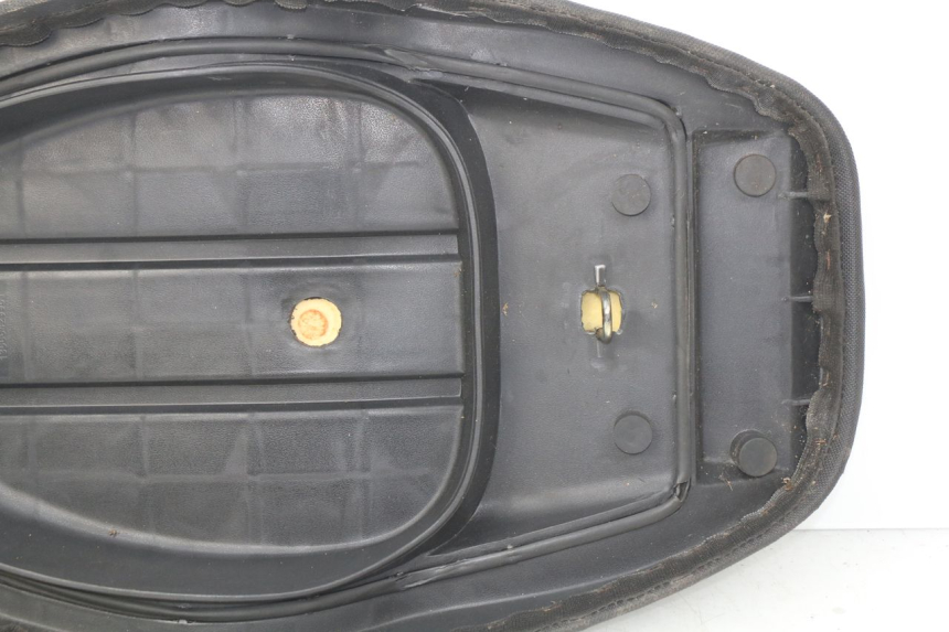 photo de SELLA TNT MOTOR ROMA 10' 4T 50 (2007 - 2018) - Zoom sui componenti