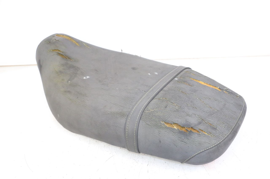 photo de SELLA GILERA RUNNER LC 50 (1997 - 1998) - Altra angolazione