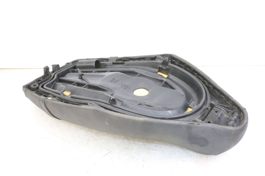 photo de SELLA GILERA RUNNER LC 50 (1997 - 1998) - Stato della superficie e materiale