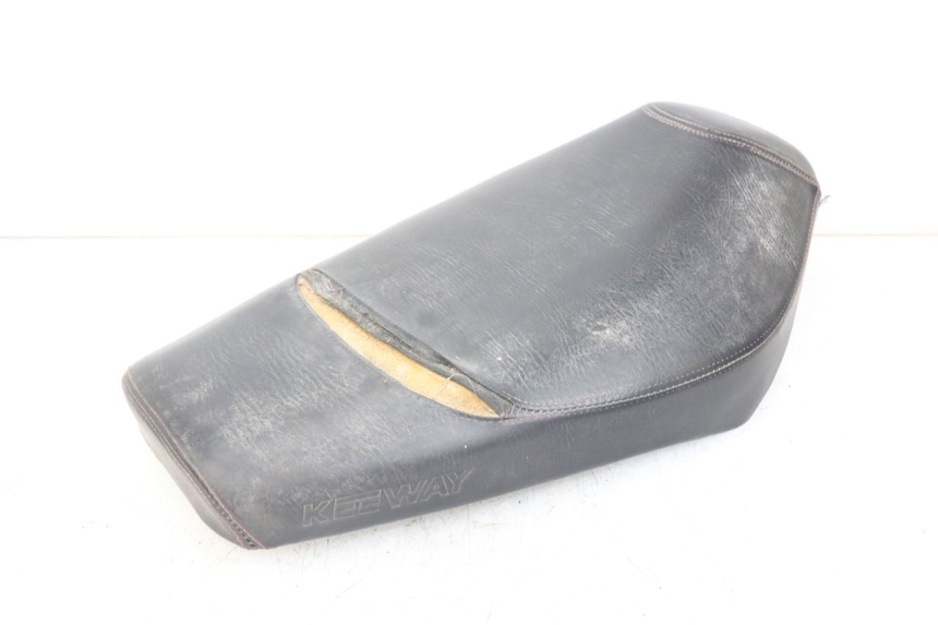 photo de SELLE KEEWAY RY6 2T 50 (2011 - 2019) - Stato della superficie e materiale