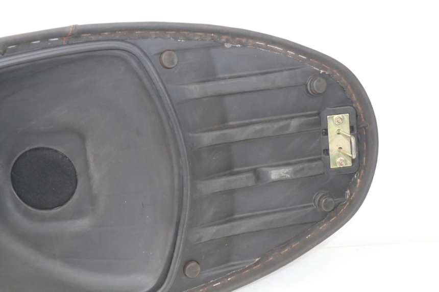 photo de SELLA DAELIM S4 50 (2010 - 2015) - Marcature e riferimenti originali