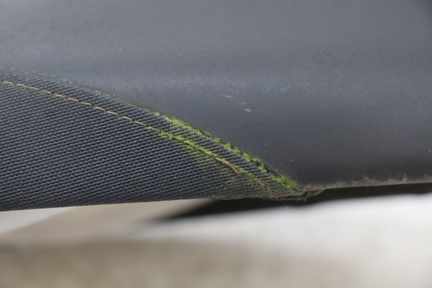 photo de SELLA JM MOTORS SANTANA 50 (2014 - 2023) - Stato della superficie e materiale