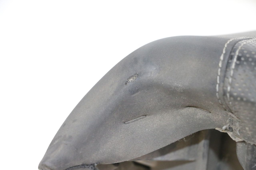 photo de SELLA PEUGEOT SATELIS 125 (2013 - 2018) - Zoom sullo stato d'uso