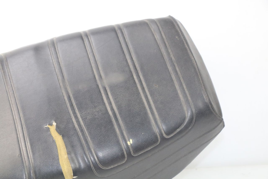 photo de SELLA PEUGEOT SC 50 (1988 - 1992) - Angolazione alternativa