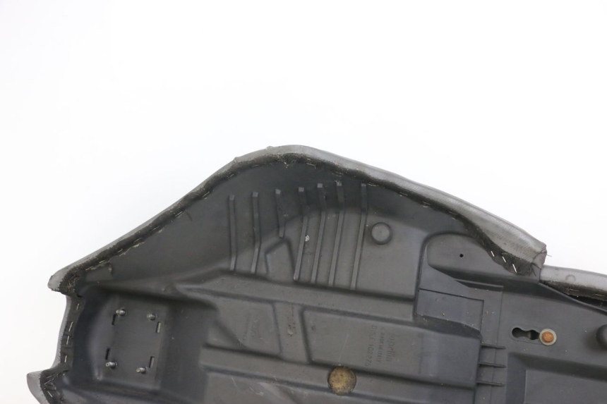 photo de SELLA APRILIA SCARABEO GT 125 (1999 - 2007) - Primo piano tecnico