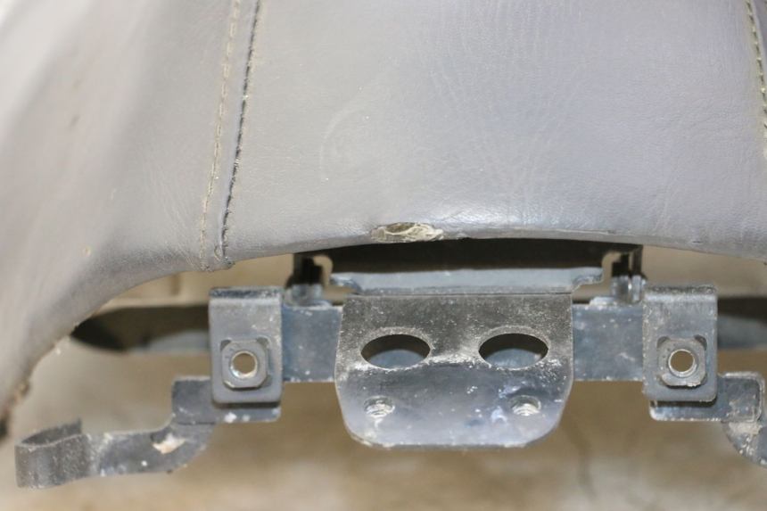 photo de SELLE HONDA SCV LEAD 100 (2003 - 2007) - Foto prodotto supplementare