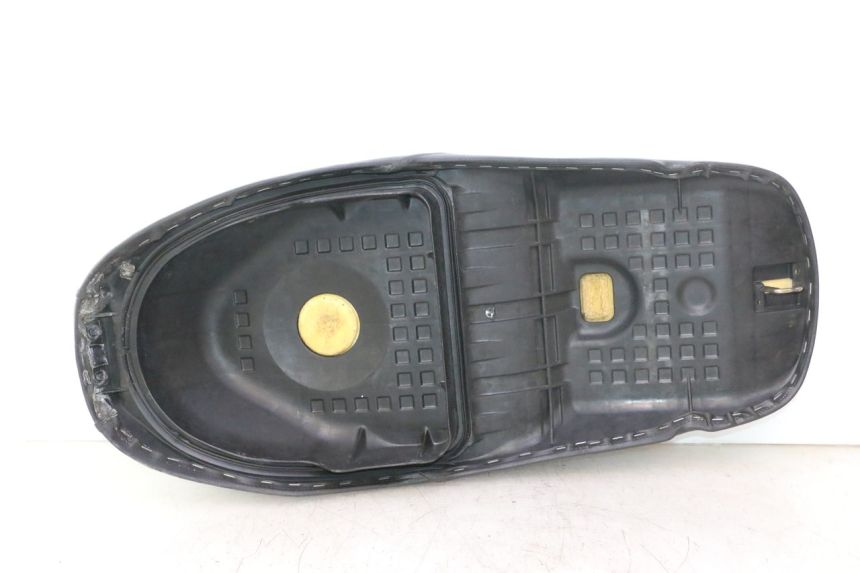 photo de SELLA HONDA SH 125 (2001 - 2003) - Dettaglio del componente
