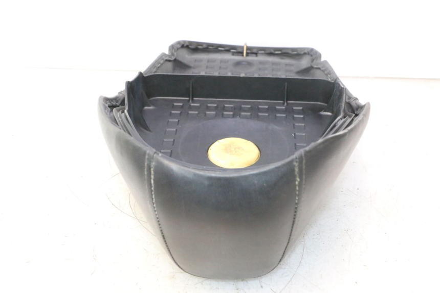 photo de SELLA HONDA SH 125 (2001 - 2003) - Marcature e riferimenti originali