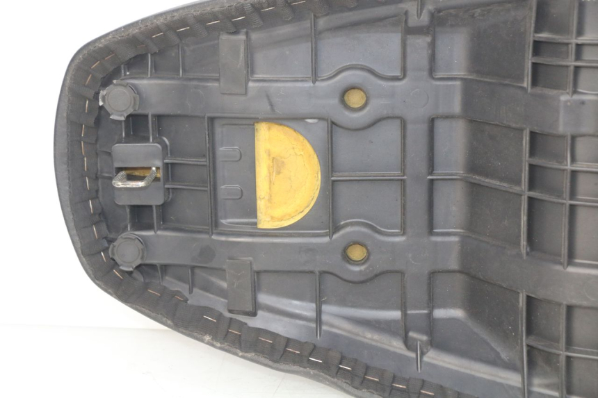 photo de SELLE SUZUKI SIXTEEN 125 (2008 - 2010) - Altra vista dell'articolo