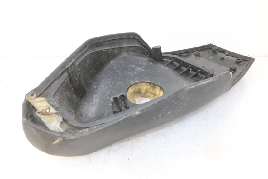 photo de SELLA PEUGEOT SPEEDFIGHT 3 AIR 50 (2009 - 2015) - Ricambio usato controllato