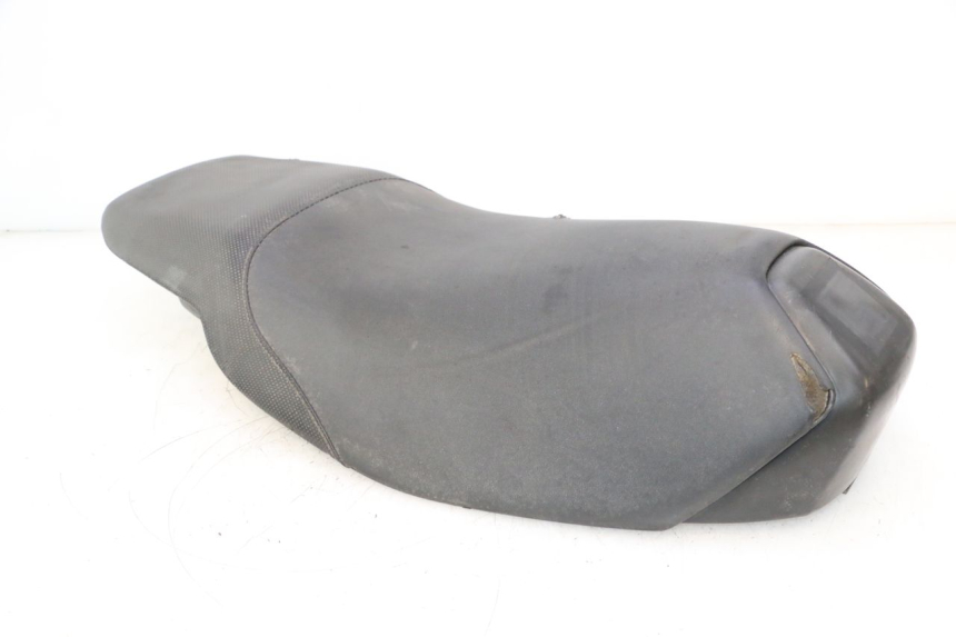 photo de SELLE PEUGEOT SPEEDFIGHT LC 50 (1996 - 2002) - Caratteristiche distintive